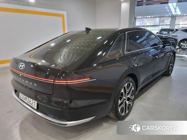 Hyundai Grandeur (GN7) id 4360813 из Кореи 15