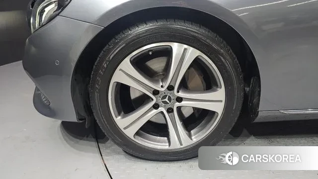 Mercedes-Benz E-Class W213 id 3647059 из Кореи 14