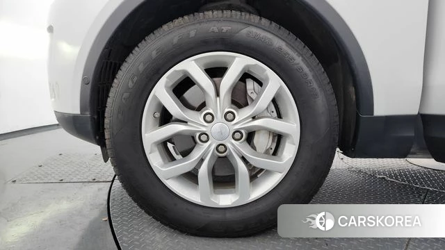 Land Rover Discovery 5 id 4595126 из Кореи 30