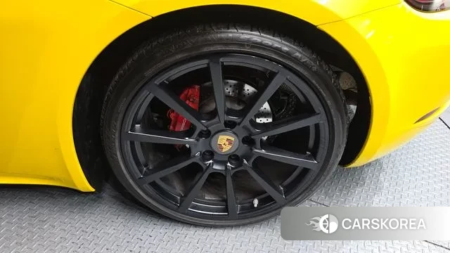 Porsche 718 Cayman id 3578325 из Кореи 15