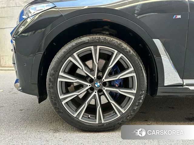 BMW X7 id 4213593 из Китая 13