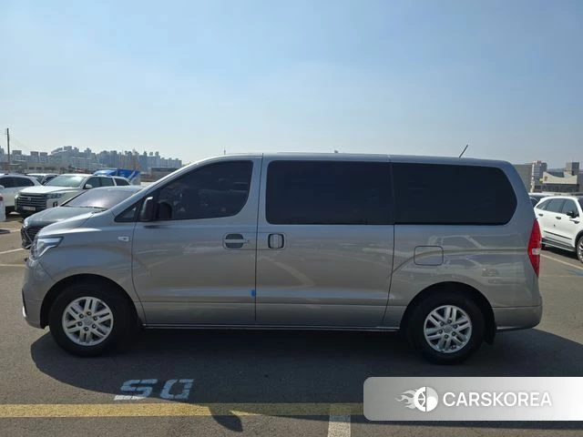 Hyundai The New Grand Starex id 3844951 из Кореи 15