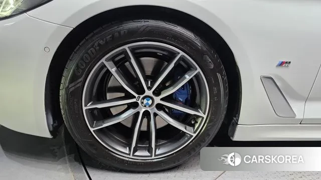 BMW 5 Series (G30) id 3492298 из Кореи 15