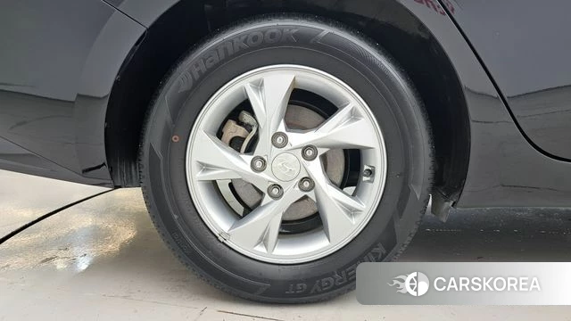 Hyundai Avante (CN7) id 4631900 из Кореи 15