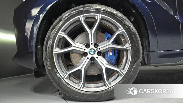 BMW X6 (G06) id 4754408 из Кореи 31