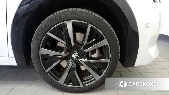 Peugeot e-208 second Generation id 3316790 из Кореи 15