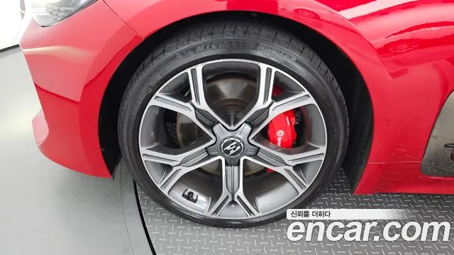 Kia Stinger id 2757935 из Кореи 15