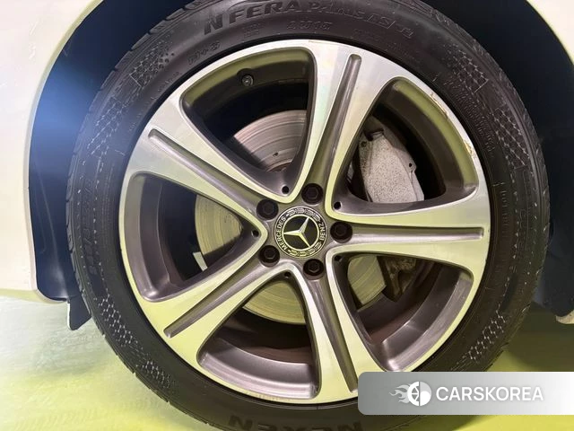 Mercedes-Benz E-Class W213 id 4180261 из Кореи 12