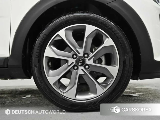 Kia Stonic id 4434889 из Кореи 15