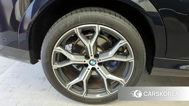 BMW X6 (G06) id 4293120 из Кореи 28