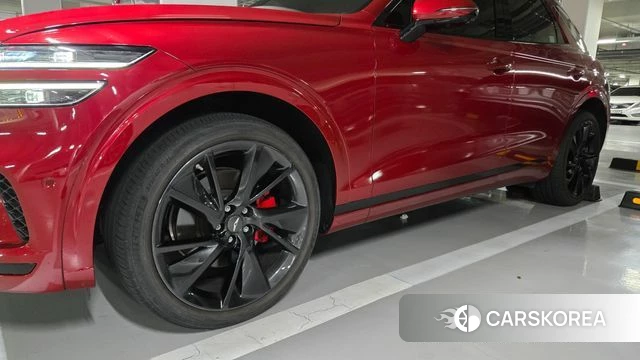Genesis GV70 2021 Красный из Кореи, фото 5