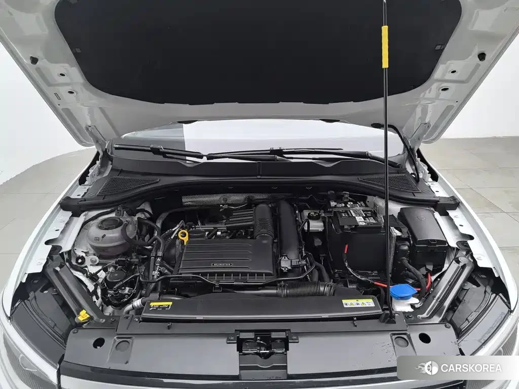 Volkswagen Bora id 4655187 из Китая 19