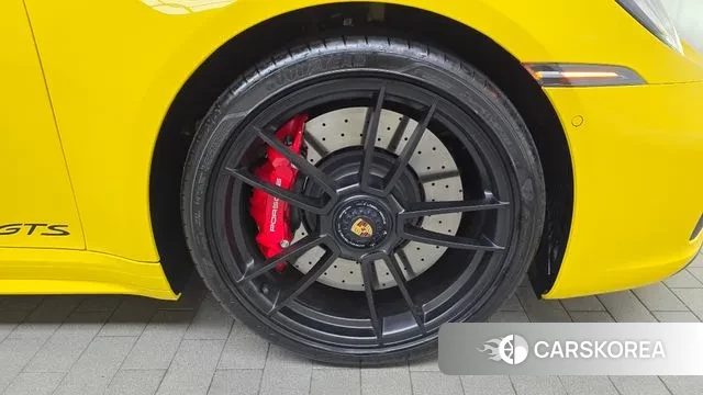 Porsche 911(992) id 3333698 из Кореи 15