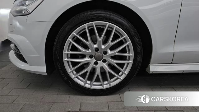 Audi New A6 id 4794956 из Кореи 28