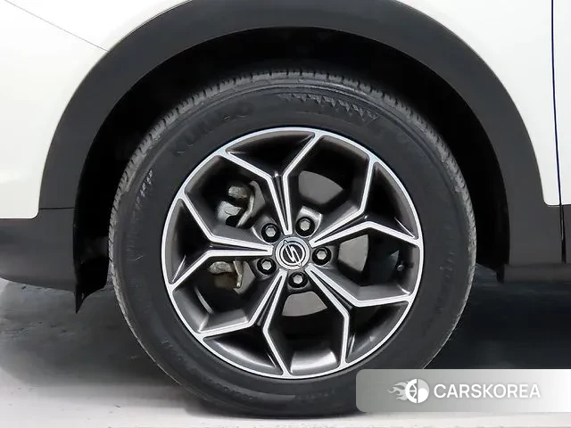 Ssangyong Beautiful Korando id 3616349 из Кореи 15