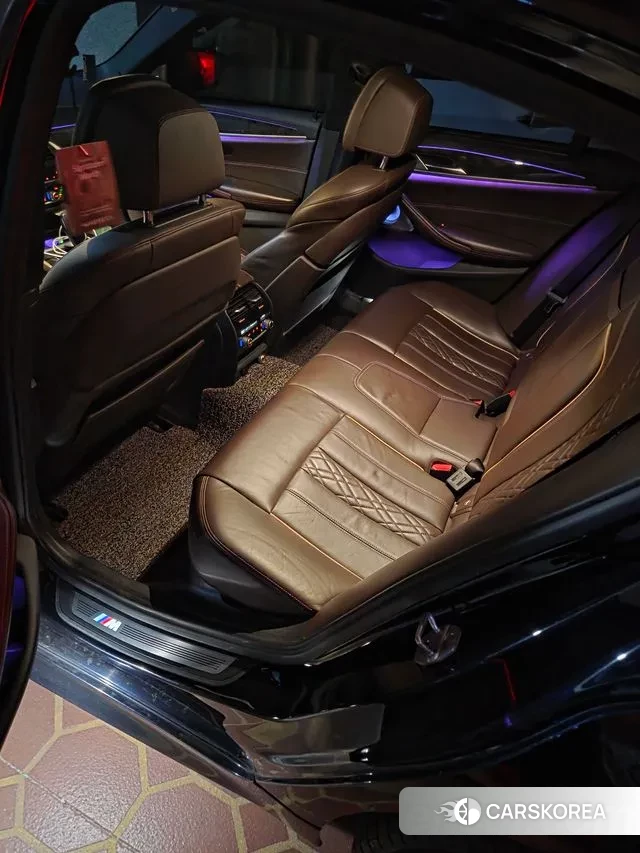 BMW 5 Series (G30) id 3682673 из Кореи 15