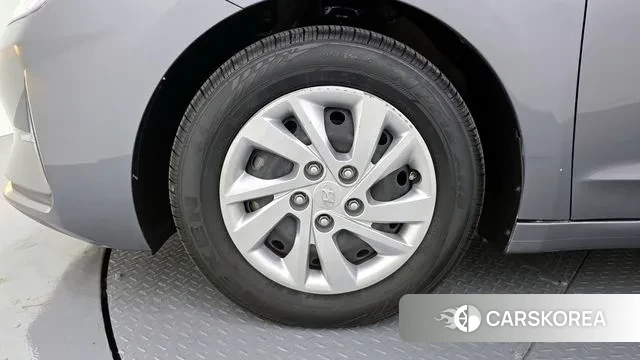 Hyundai The New Avante AD id 3283632 из Кореи 15