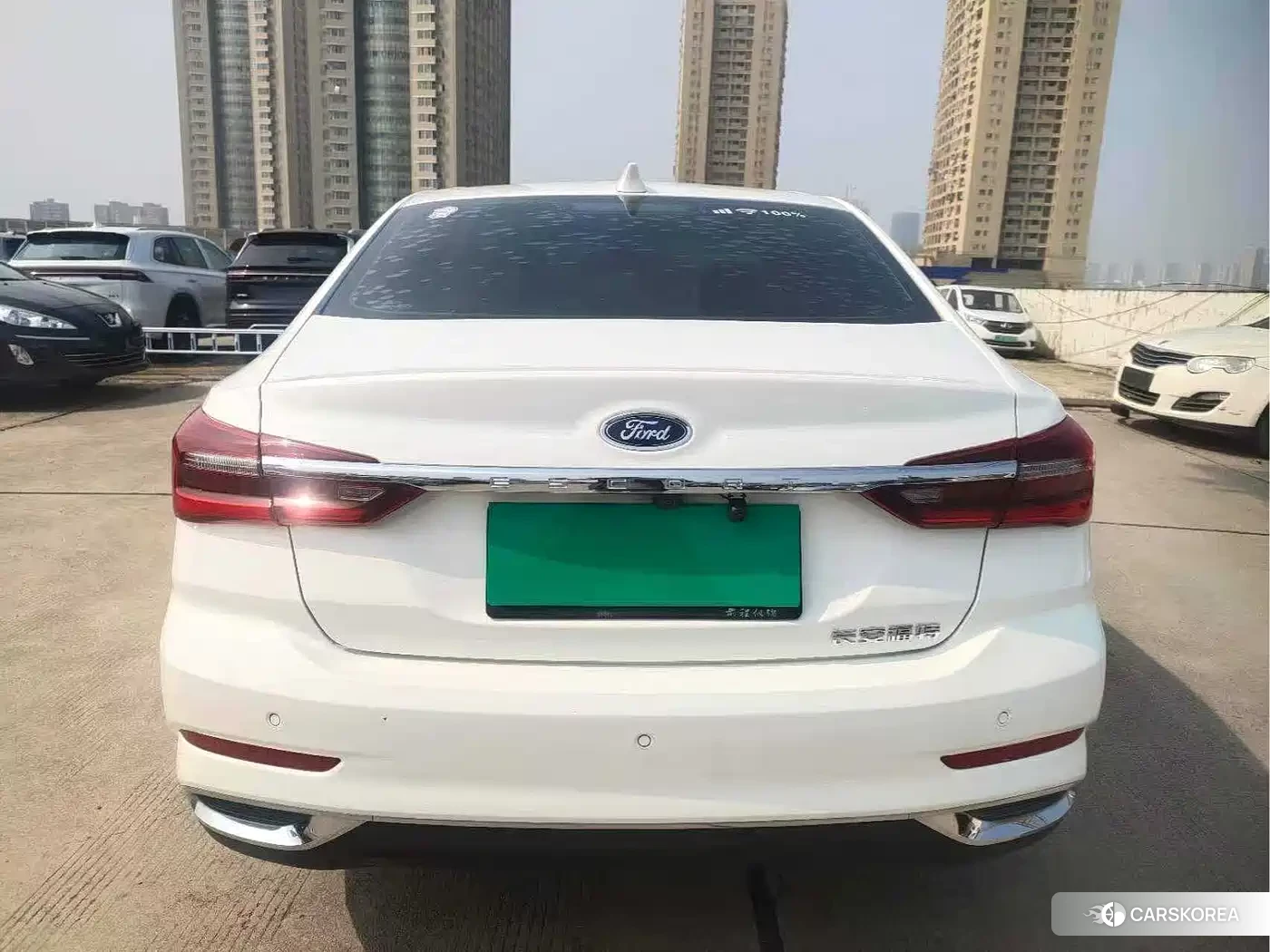 Ford Escort 2022 Белый из Китая, фото 5