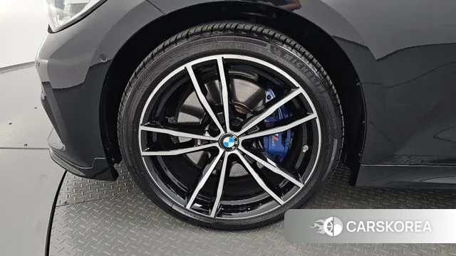 BMW 3 Series (G20) id 3302480 из Кореи 15