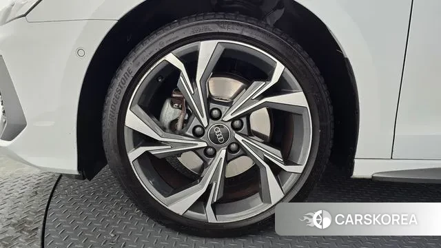 Audi A3 (8Y) id 3701346 из Кореи 15