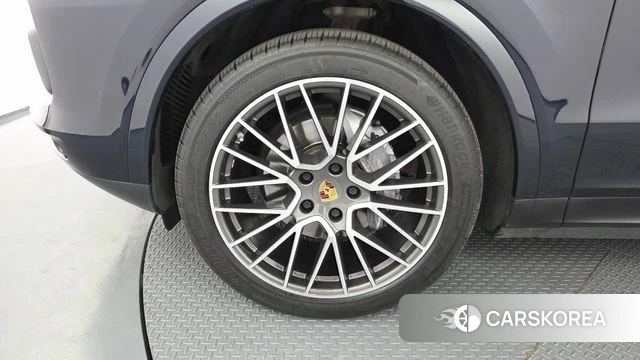 Porsche Cayenne (PO536) id 4284474 из Кореи 15