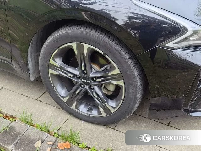 Kia K5 2022 Черный из Китая, фото 5