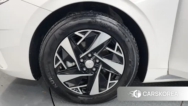 Hyundai The New Grandeur IG Hybrid id 3598220 из Кореи 15