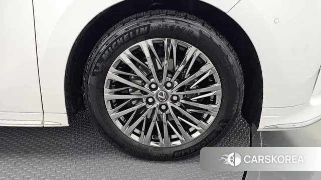 Lexus LM Second Generation id 3405064 из Кореи 15