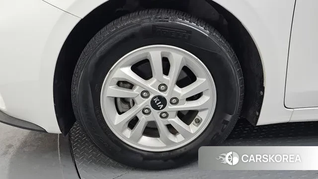 Kia Come New K3 id 3723658 из Кореи 15