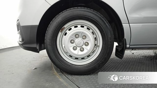 Hyundai The New Grand Starex id 4535791 из Кореи 15