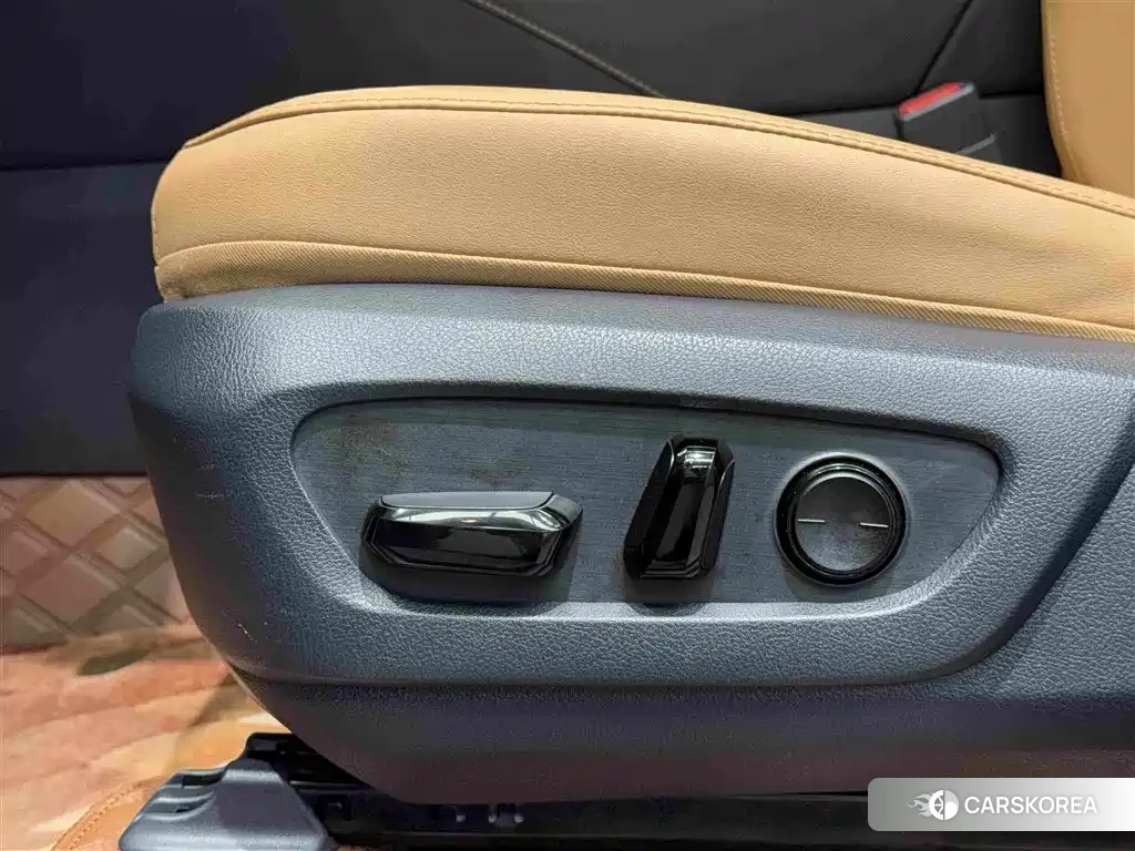 Lexus RX id 4559793 из Китая 21