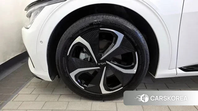 Kia EV6 id 3716981 из Кореи 15