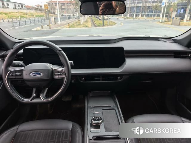 Ford Mondeo 2023 Белый из Китая, фото 5