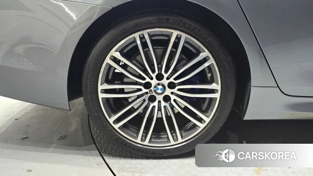 BMW 5 Series (G30) id 4196792 из Кореи 25