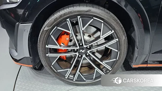 Hyundai Ionic 5 id 3241304 из Кореи 15