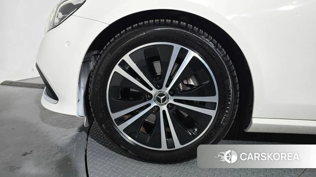 Mercedes-Benz E-Class W213 id 4619673 из Кореи 15