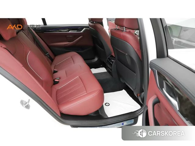 BMW 5 series 2021 Белый из Китая, фото 5