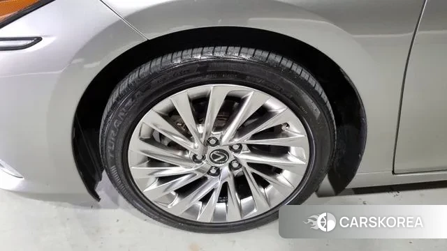 Lexus ES300h 7th generation id 3292239 из Кореи 13