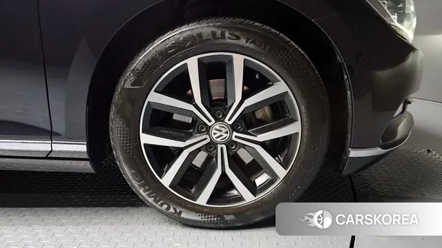 Volkswagen Passat GT (B8) id 3029478 из Кореи 15