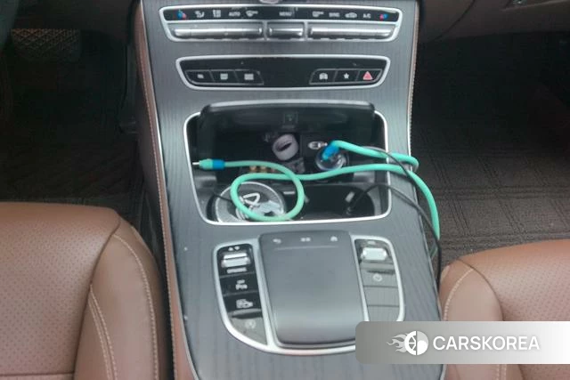 Mercedes-Benz E-class id 4299569 из Китая 12
