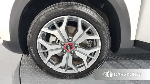 Kia Seltos id 3402361 из Кореи 15