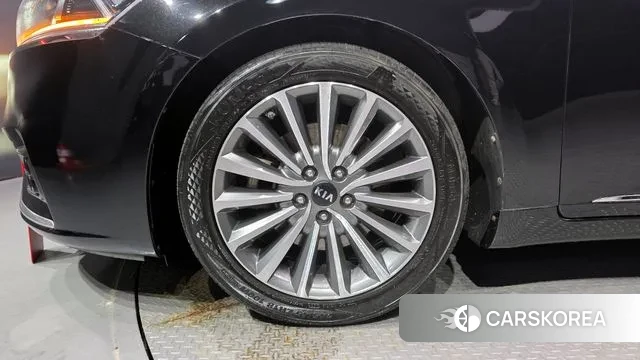 Kia Come New K7 id 3045618 из Кореи 15