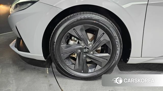 Hyundai Avante Hybrid (CN7) id 4646078 из Кореи 26