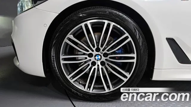 BMW 5 Series (G30) id 2876640 из Кореи 15