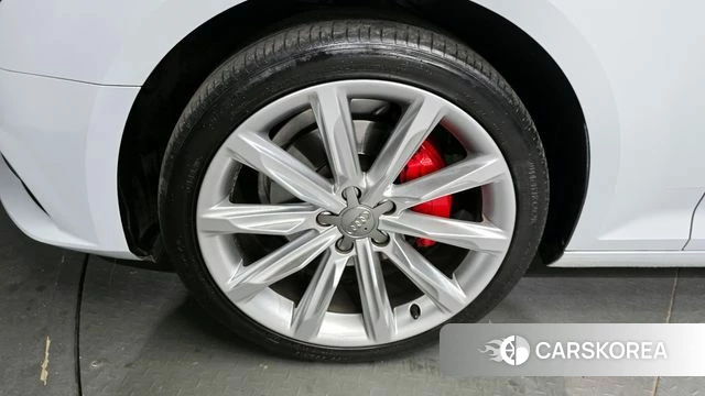 Audi A4 (B9) id 3820881 из Кореи 15