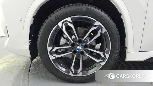 BMW X1 (U11) id 4185648 из Кореи 27