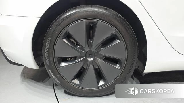 Tesla Model 3 id 4480466 из Кореи 26