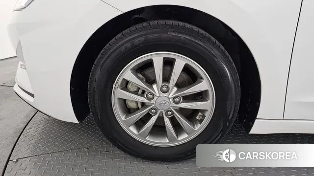 Hyundai The New Avante AD id 3742217 из Кореи 15