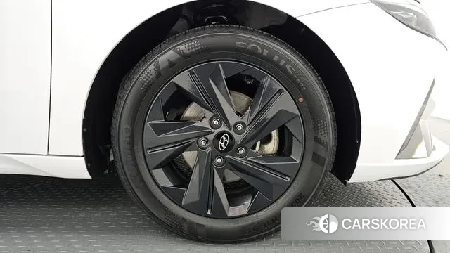 Hyundai Avante (CN7) id 3596847 из Кореи 15