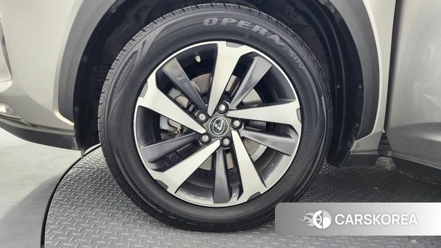 Lexus NX300h id 3886266 из Кореи 15